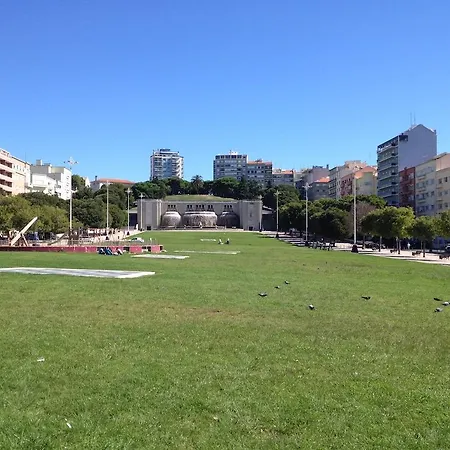 The House Лиссабон