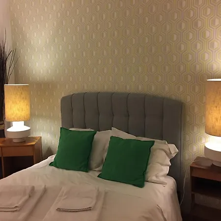 Апартаменты The House